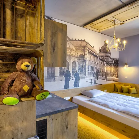 Tinytwice Hotel 3*