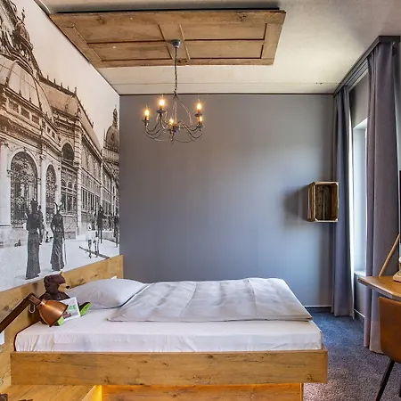 Tinytwice Hotel Wiesbaden